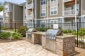 Grilling/picnic areas